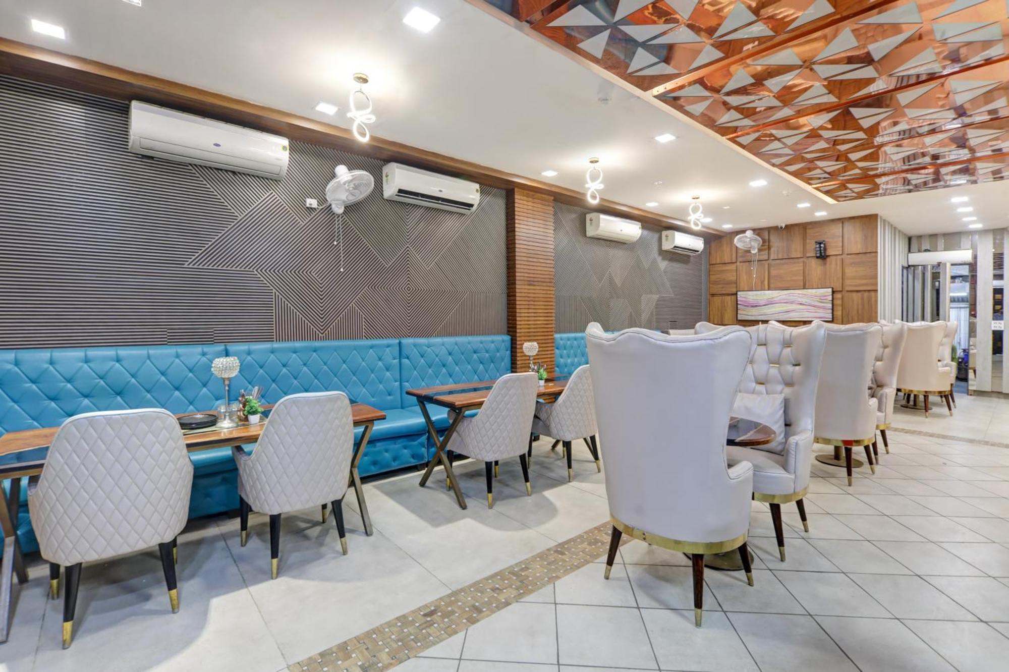 Status By Hotel The Emporio Ghaziabad Ngoại thất bức ảnh