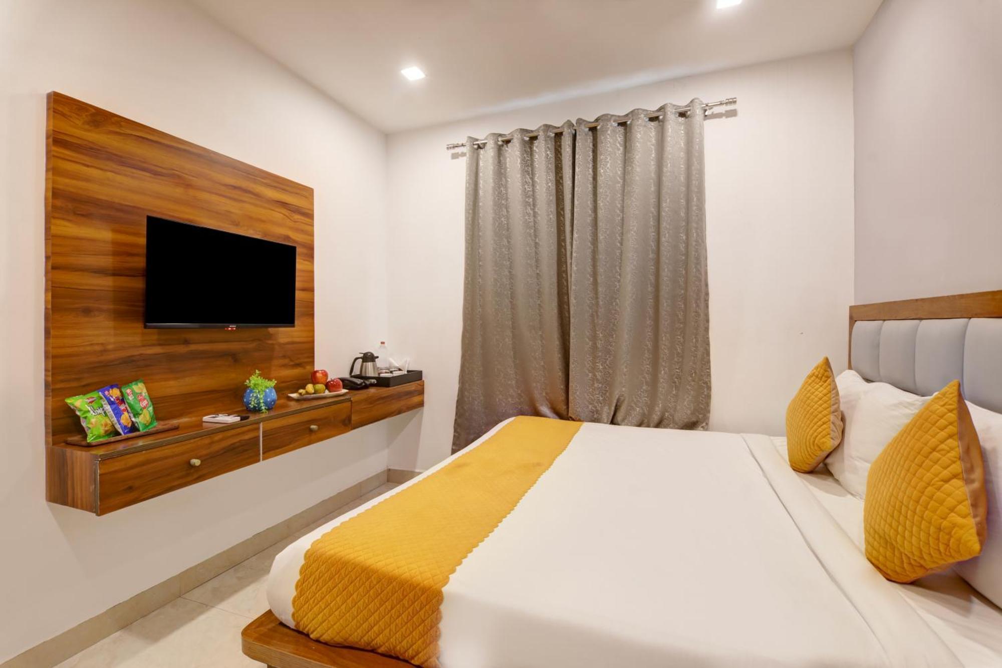 Status By Hotel The Emporio Ghaziabad Ngoại thất bức ảnh