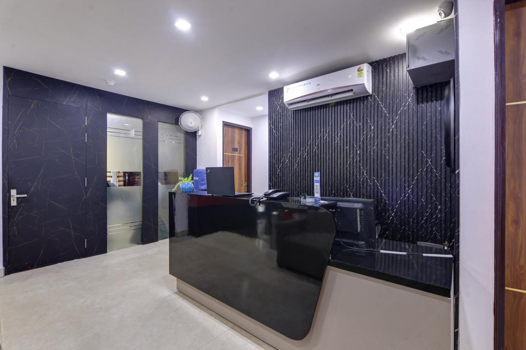 Status By Hotel The Emporio Ghaziabad Ngoại thất bức ảnh